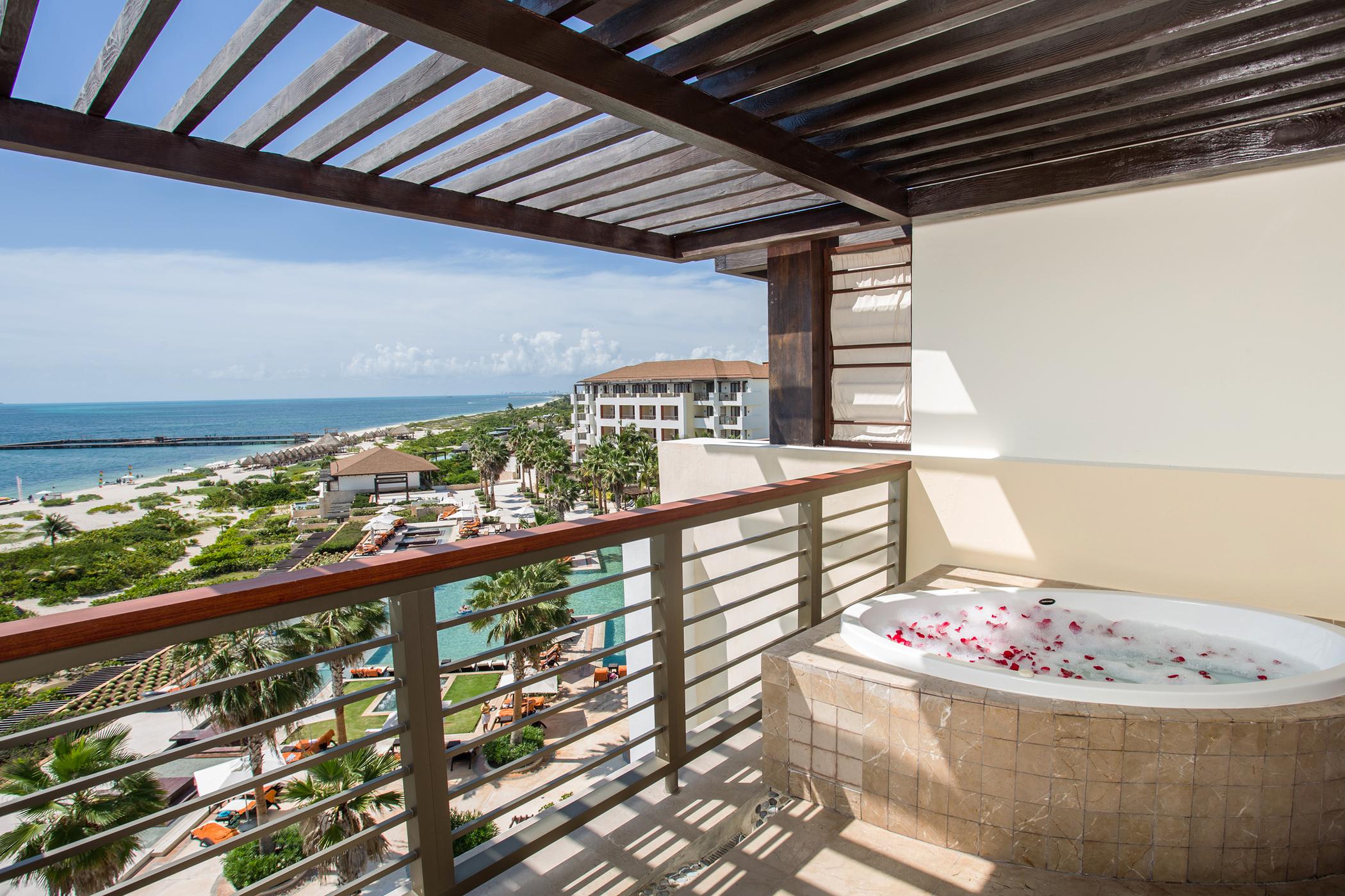 Secrets Playa Mujeres Golf & Spa Resort (Adults Only) Cancún Eksteriør billede